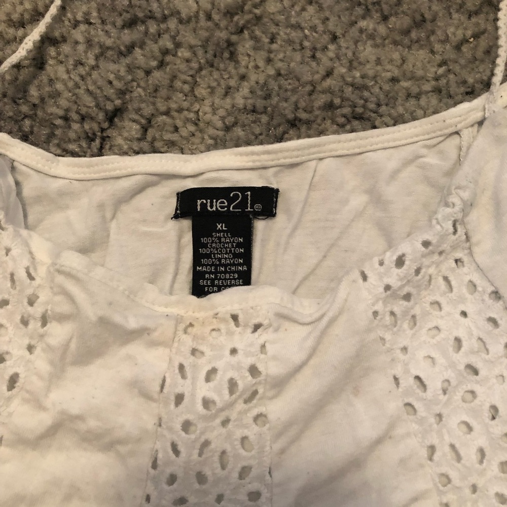 Tank top - Picture 2 of 2